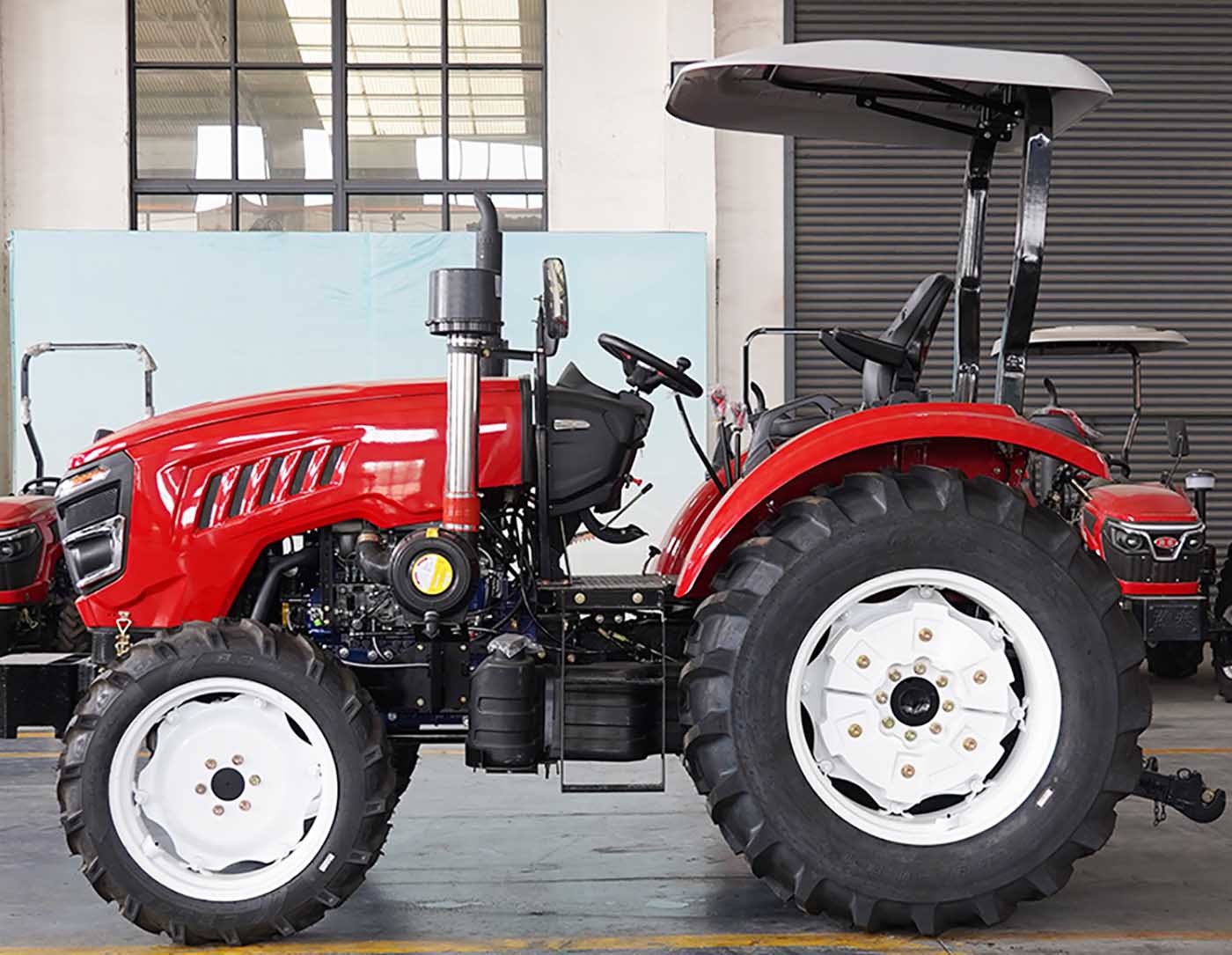 4WD agricultural tractors (30HP-260HP) 4WD agricultural tractors (30HP-260HP)